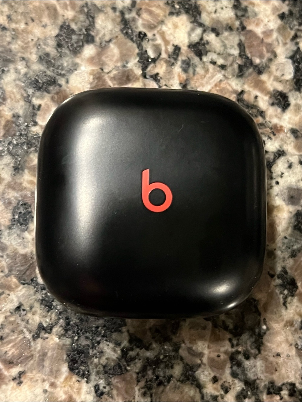 Beats by Dre Black Charging Case with Red Logo
